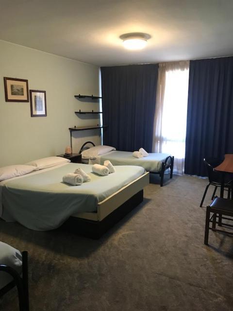 Hotel Carillon Lavena Ponte Tresa Dış mekan fotoğraf