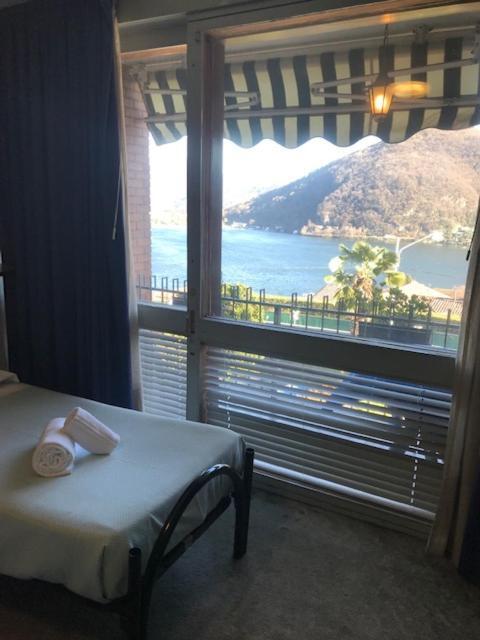 Hotel Carillon Lavena Ponte Tresa Dış mekan fotoğraf