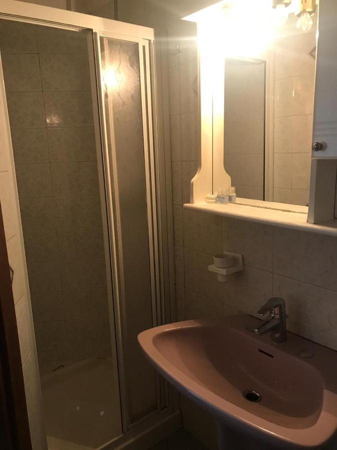 Hotel Carillon Lavena Ponte Tresa Dış mekan fotoğraf