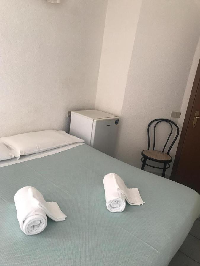 Hotel Carillon Lavena Ponte Tresa Dış mekan fotoğraf